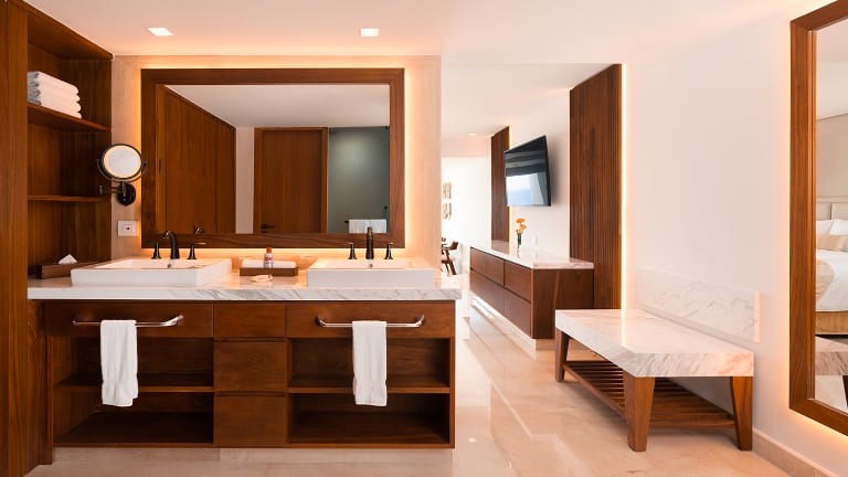 Sun Palace Cancun - Standard Ocean View Bathroom